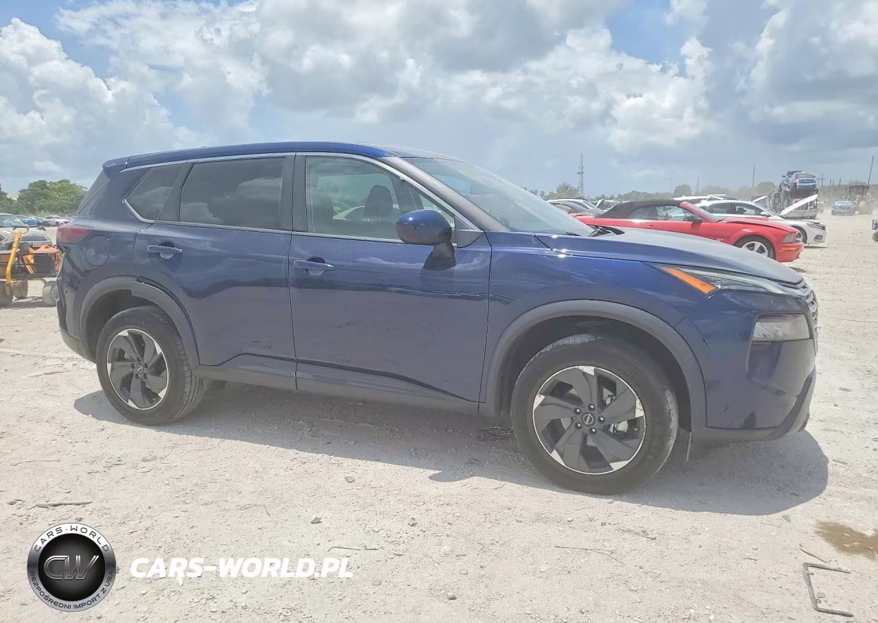 2024 Nissan Rogue Sv VIN:5N1BT3BBXRC686653 - 4