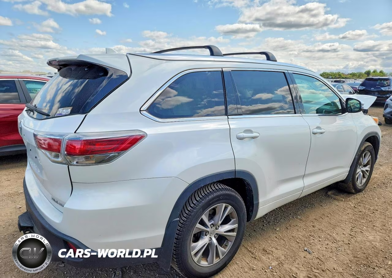 2014 Toyota Highlander Xle VIN:5TDJKRFH5ES069416 - 3
