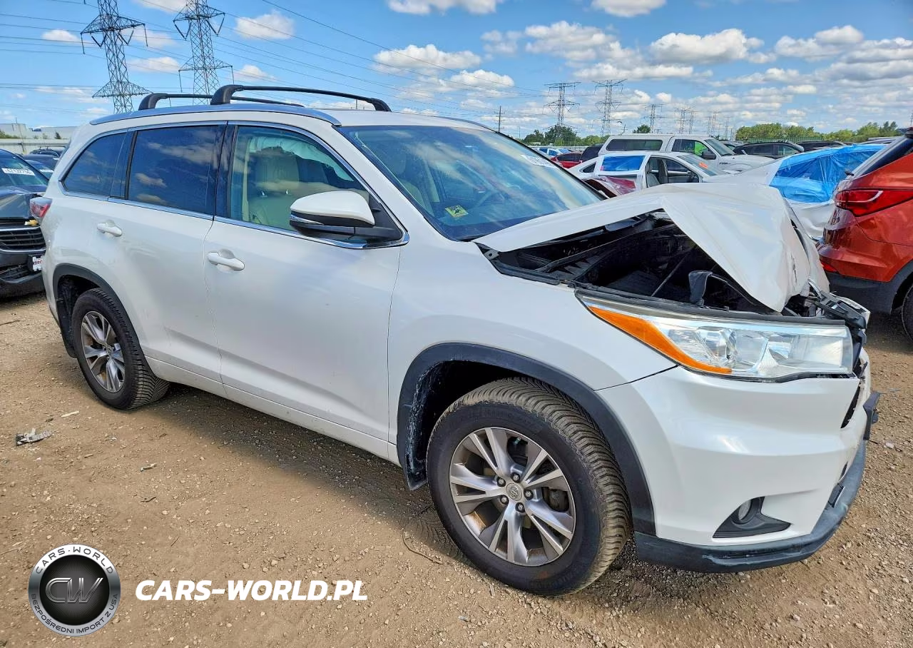 2014 Toyota Highlander Xle VIN:5TDJKRFH5ES069416 - 4