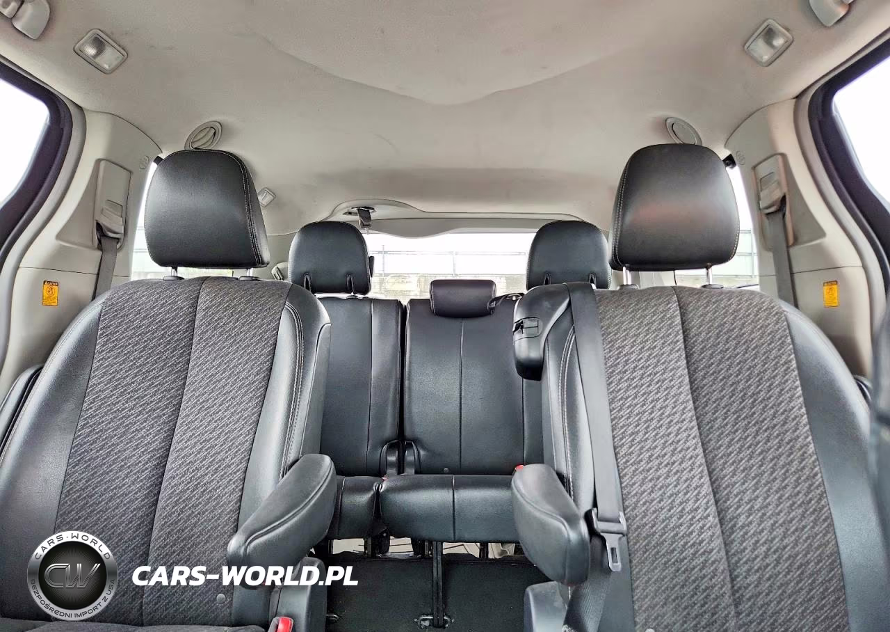 2011 Toyota Sienna Sport VIN:5TDXK3DC8BS094885 - 10
