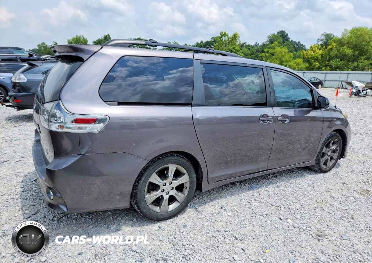 2011 Toyota Sienna Sport VIN:5TDXK3DC8BS094885 - 3