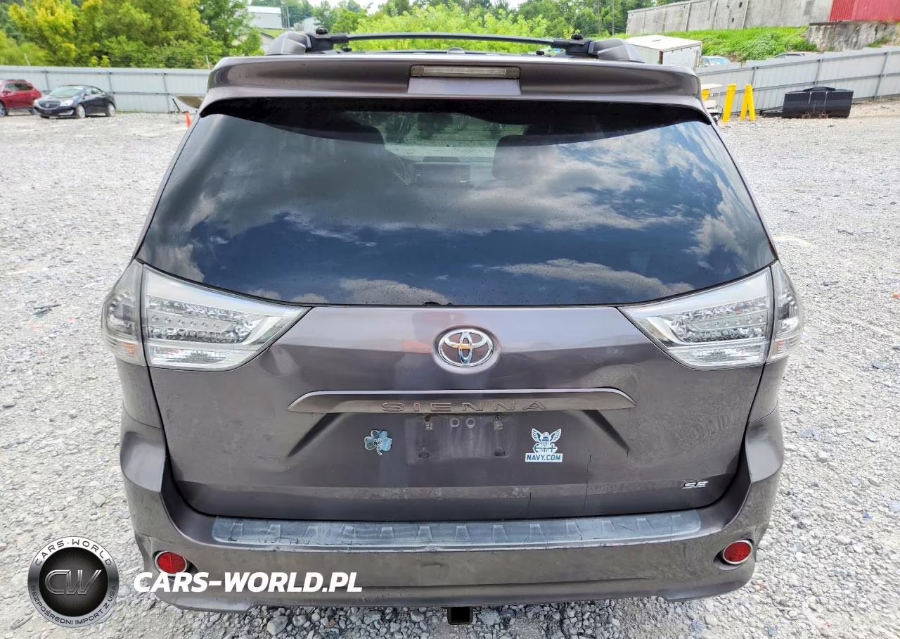 2011 Toyota Sienna Sport VIN:5TDXK3DC8BS094885 - 6