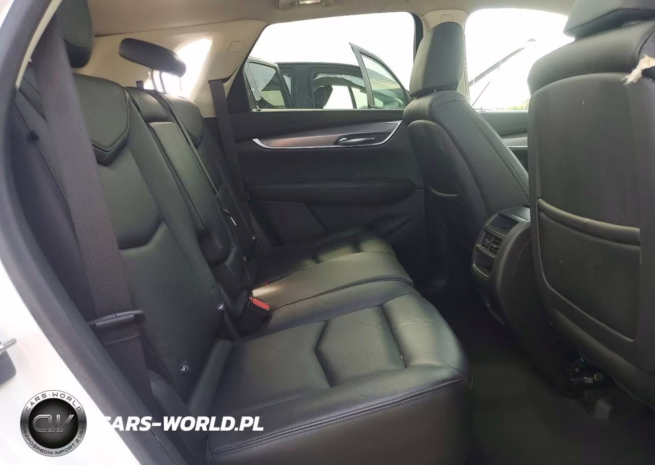 2018 Cadillac Xt5 Luxury VIN:1GYKNCRSXJZ175332 - 10