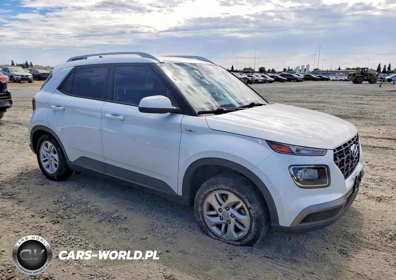 2020 Hyundai Venue Sel VIN:KMHRC8A35LU017746 - 4