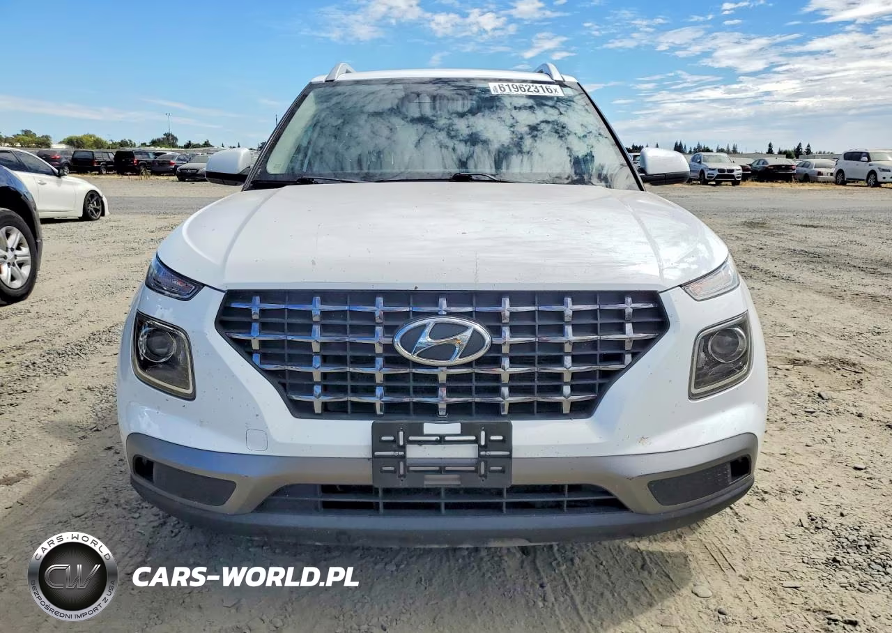 2020 Hyundai Venue Sel VIN:KMHRC8A35LU017746 - 5