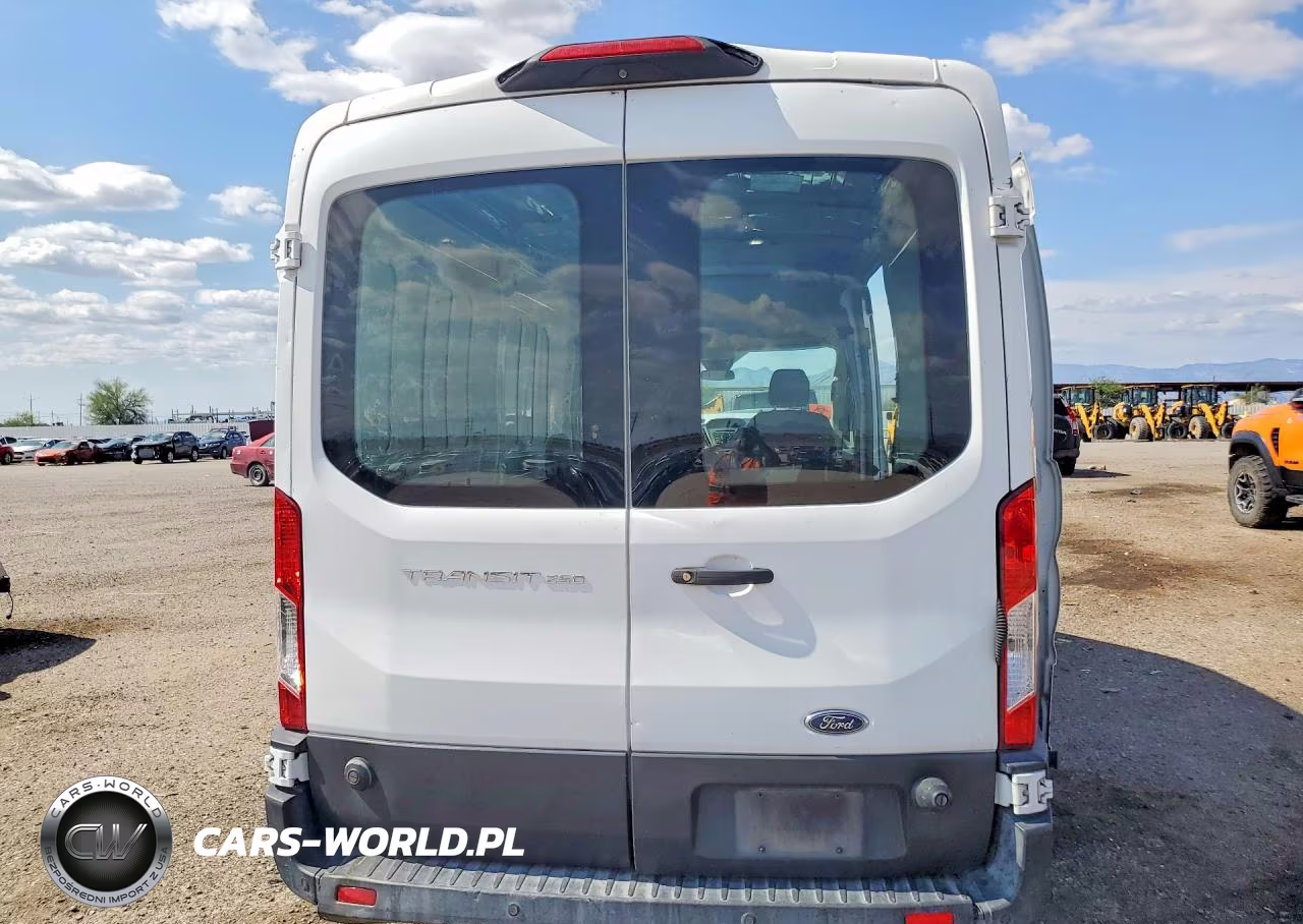 2019 Ford Transit T-250 VIN:1FTYR2CM8KKA18112 - 6