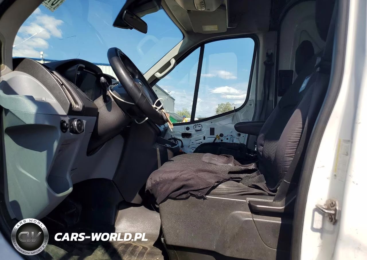2019 Ford Transit T-250 VIN:1FTYR2CM8KKA18112 - 7