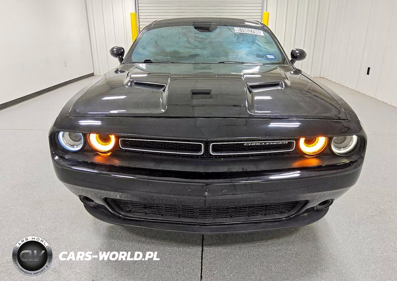 2019 Dodge Challenger Sxt VIN:2C3CDZGG8KH607310 - 5