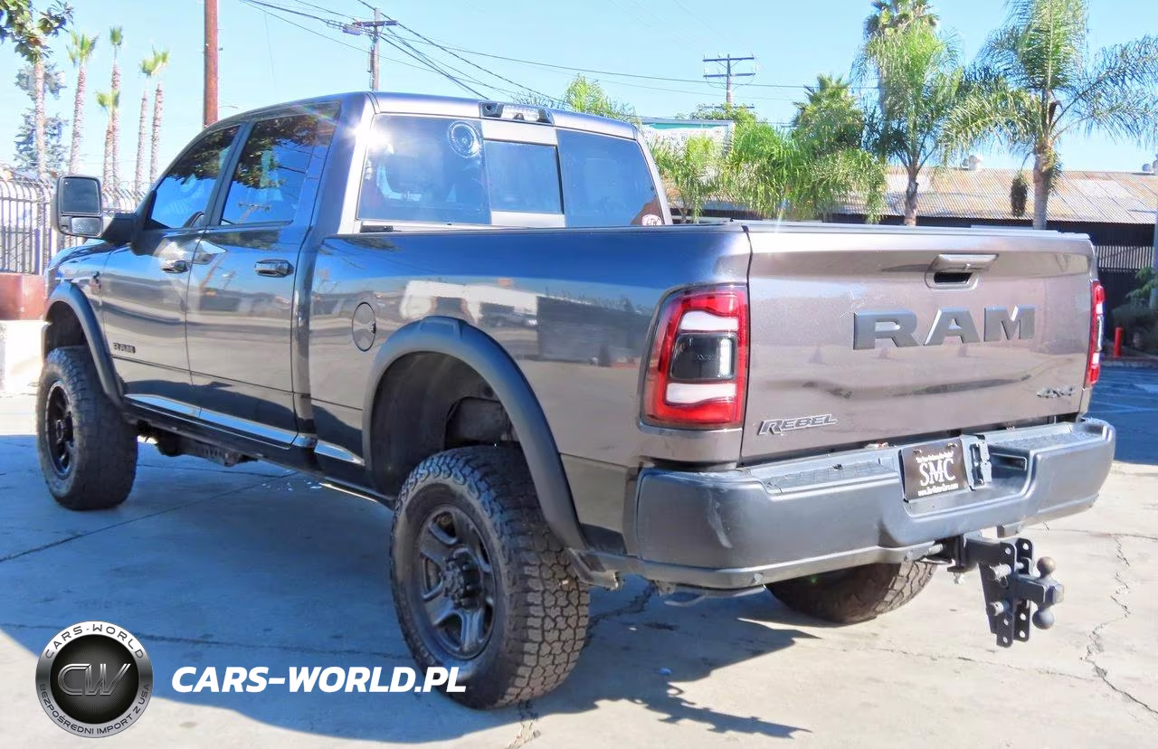 2023 Ram 2500 Powerwagon VIN:3C6UR5ELXPG634808 - 4