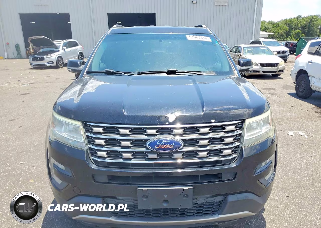 2017 Ford Explorer Xlt VIN:1FM5K8DH9HGA65829 - 5