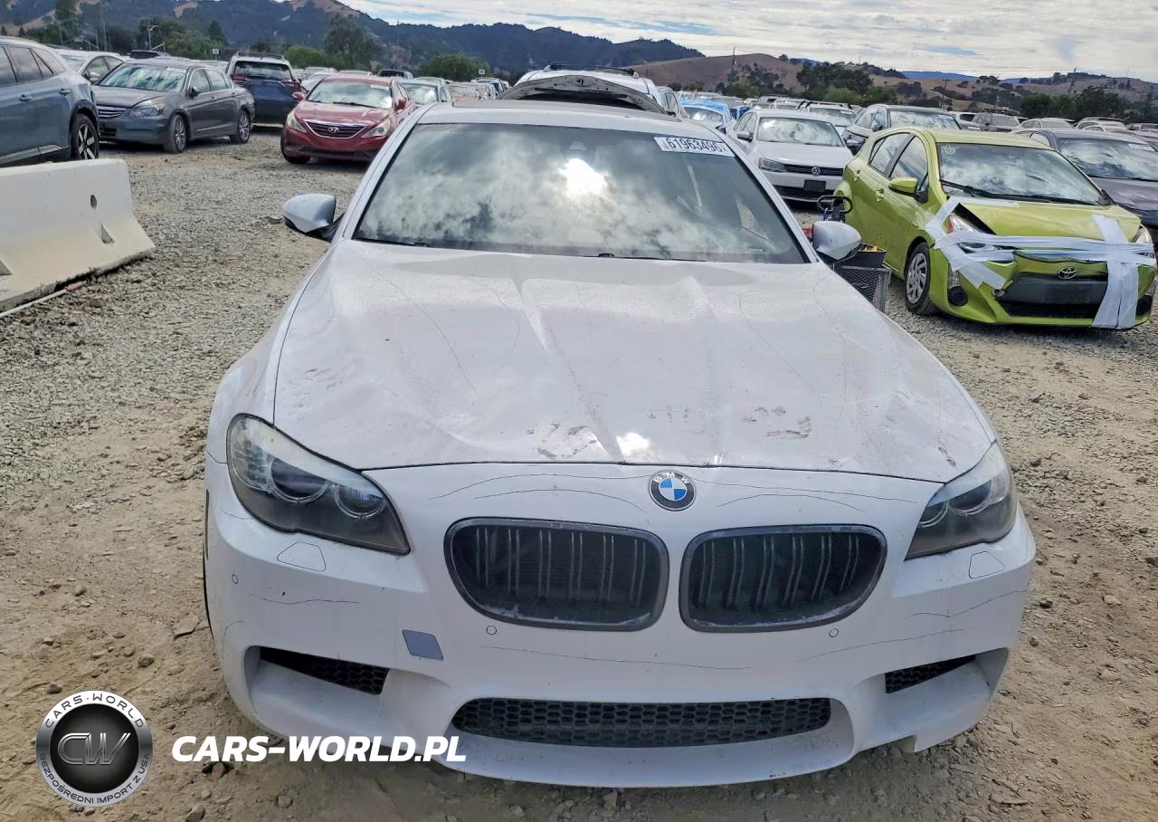 2013 BMW M5 VIN:WBSFV9C5XDC774051 - 5