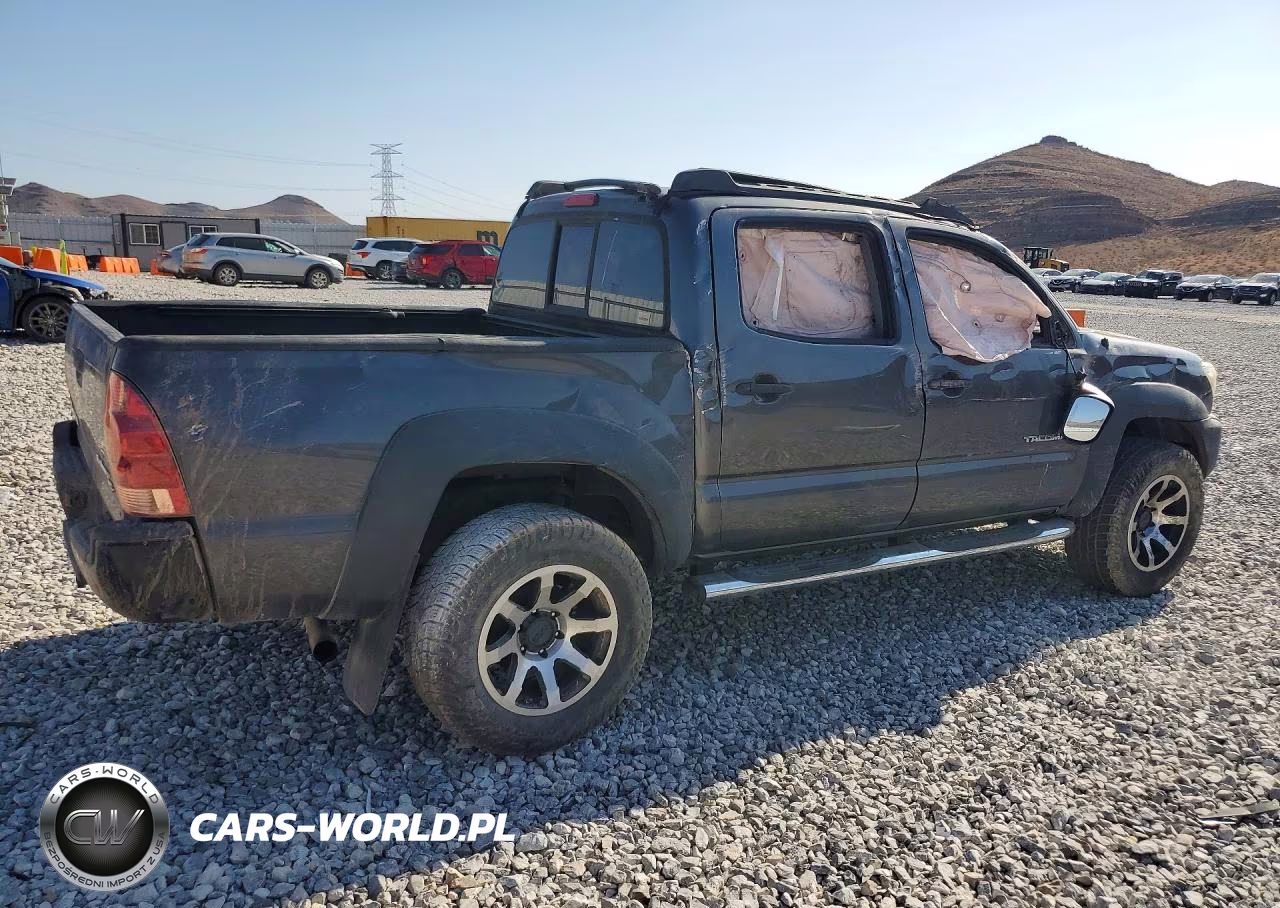 2015 Toyota Tacoma Double Cab Prerunner VIN:3TMJU4GN2FM189242 - 3
