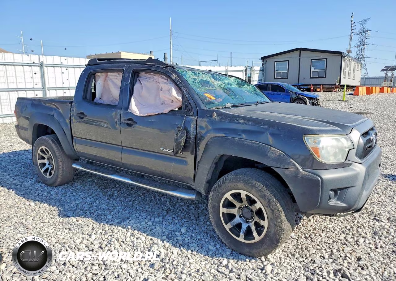2015 Toyota Tacoma Double Cab Prerunner VIN:3TMJU4GN2FM189242 - 4