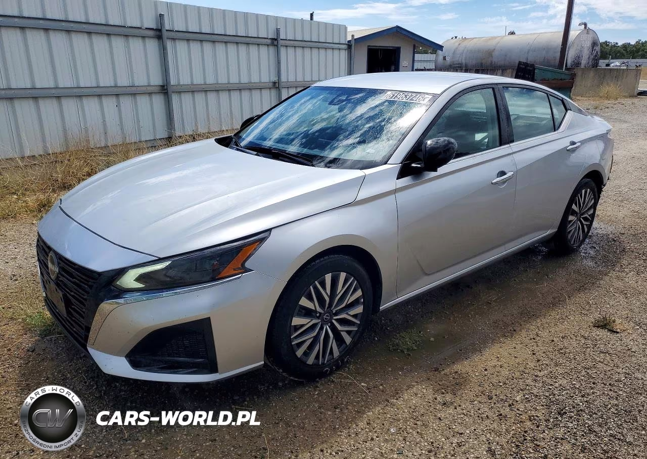 2024 Nissan Altima Sv – zdjęcie 1 z 13