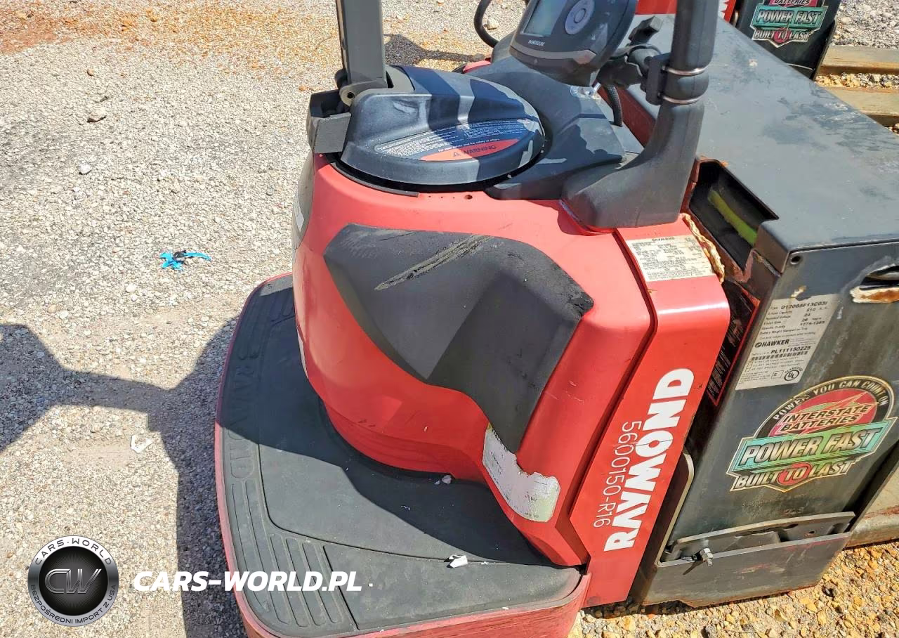 2016 Raymond 8410 Pallet Jack VIN:00000008411629623 - 6