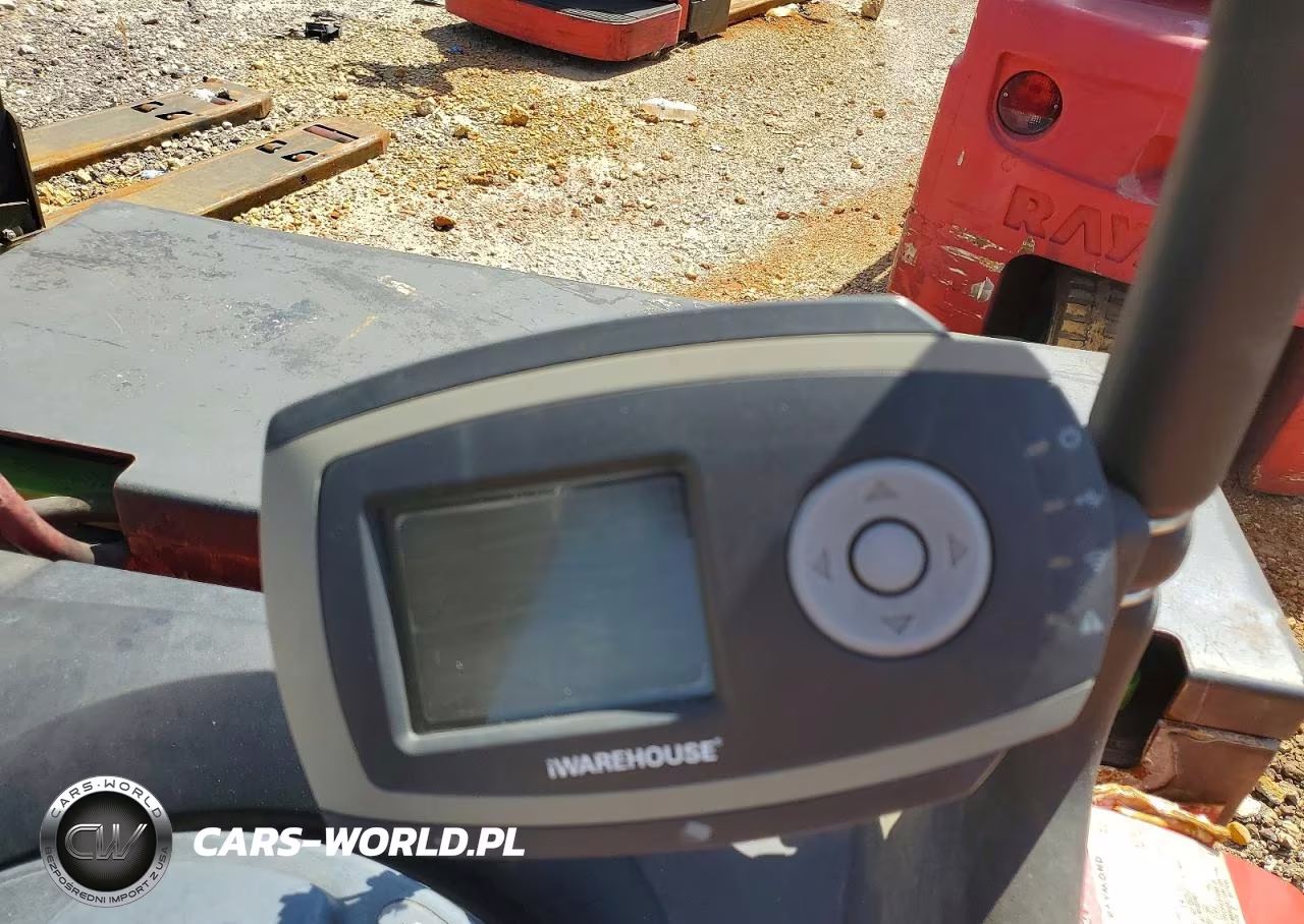 2016 Raymond 8410 Pallet Jack VIN:00000008411629623 - 8