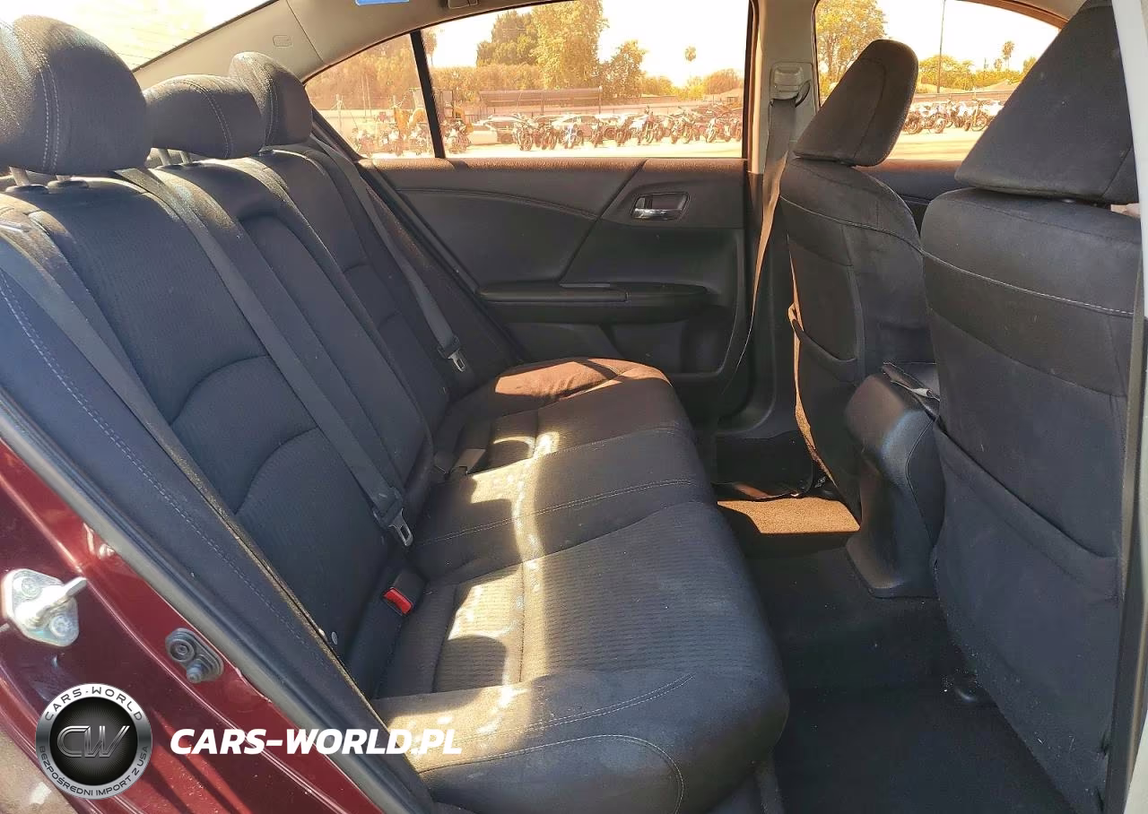 2015 Honda Accord Sport VIN:1HGCR2F59FA231470 - 10