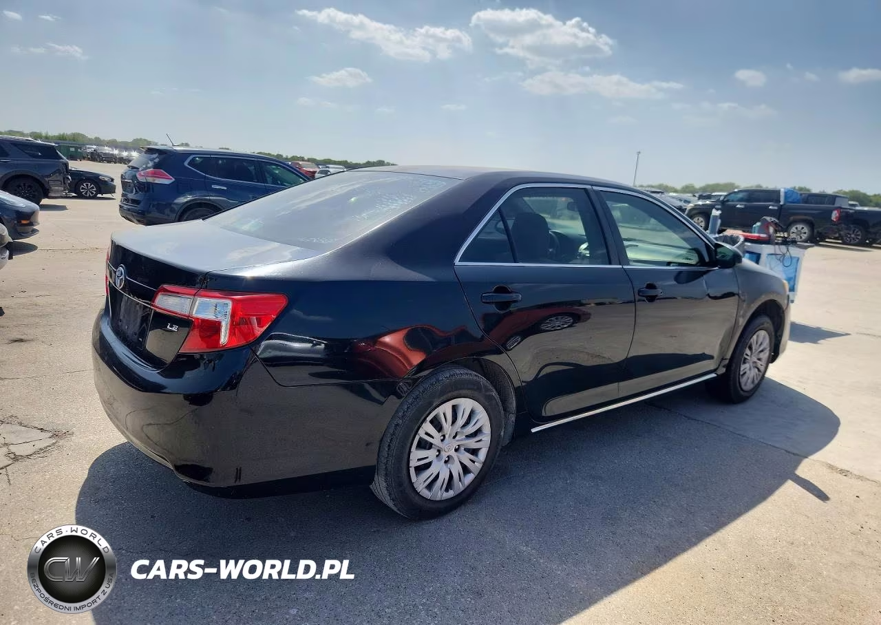 2013 Toyota Camry Le VIN:4T1BF1FK1DU652934 - 3