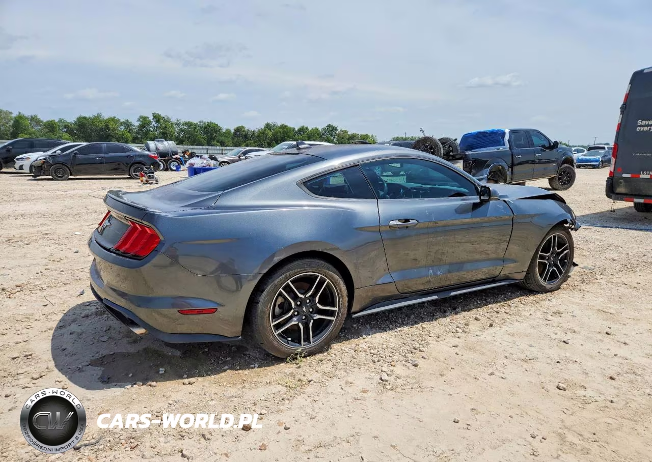 2020 Ford Mustang VIN:1FA6P8TH2L5138626 - 3