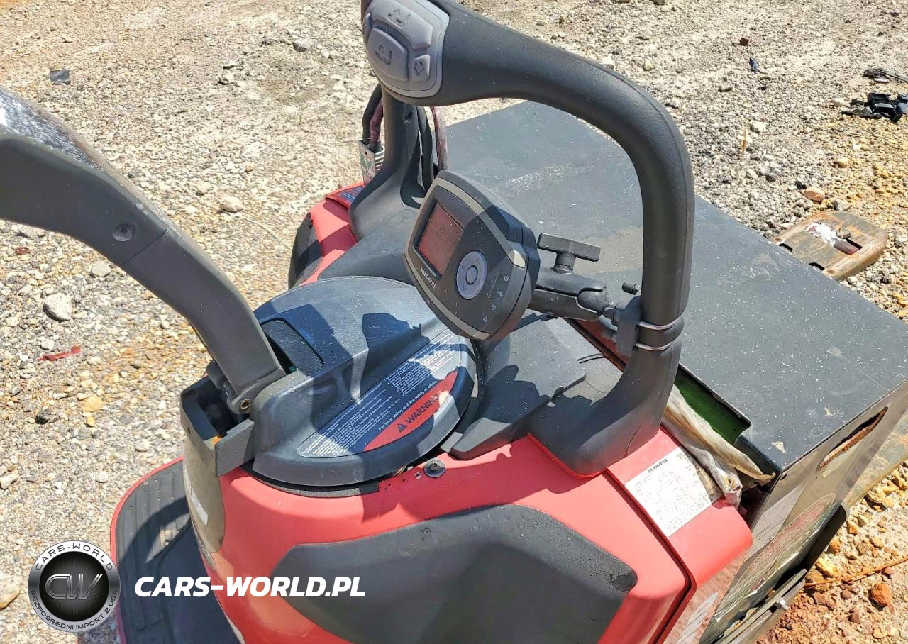 2016 Raymond 8410 Pallet Jack VIN:00000008411629622 - 5