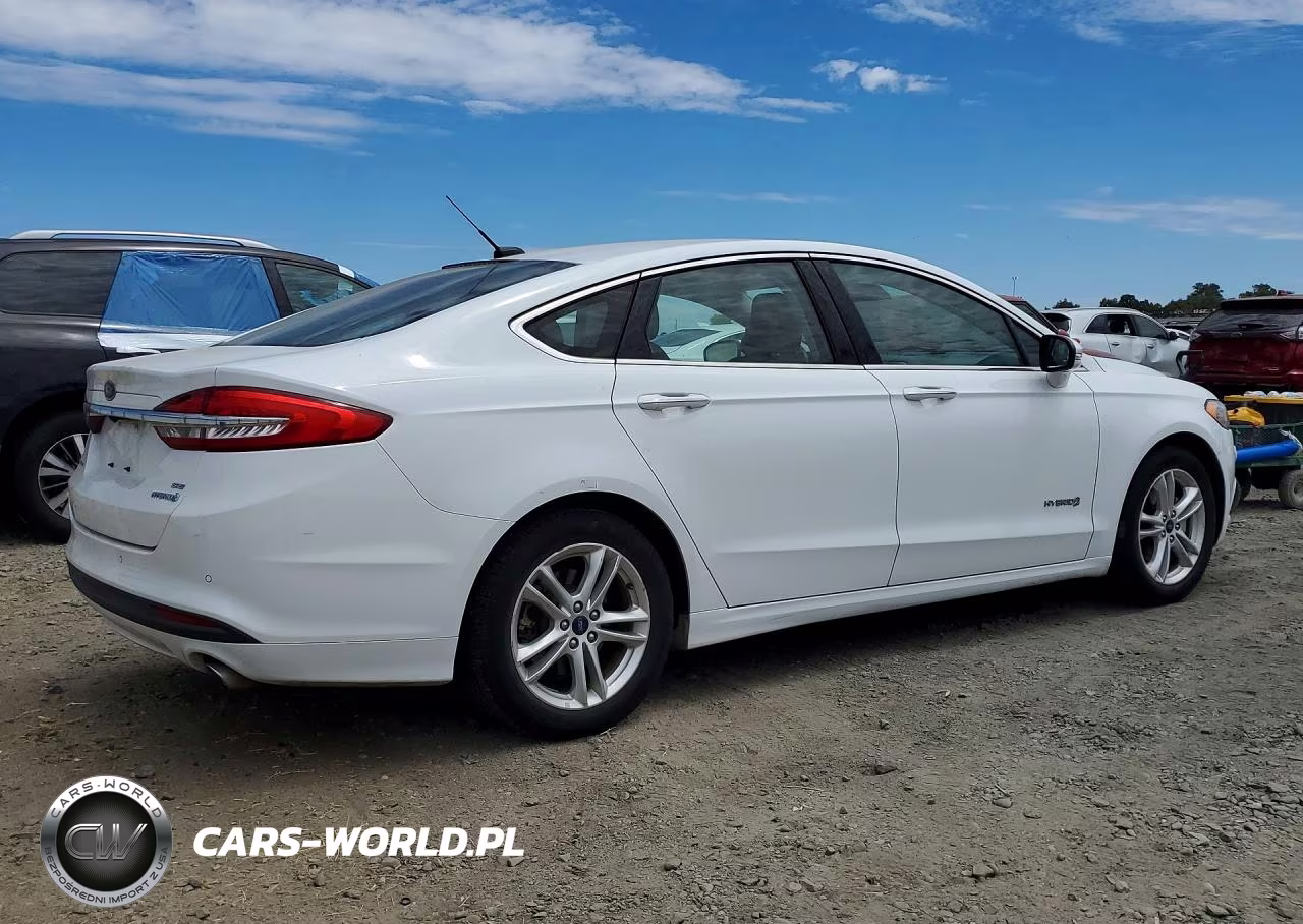 2018 Ford Fusion Se Hybrid VIN:3FA6P0LU7JR171548 - 3