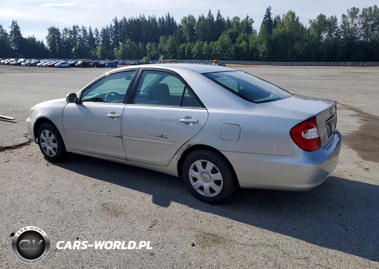 2004 Toyota Camry Le VIN:4T1BE32K14U340729 - 2