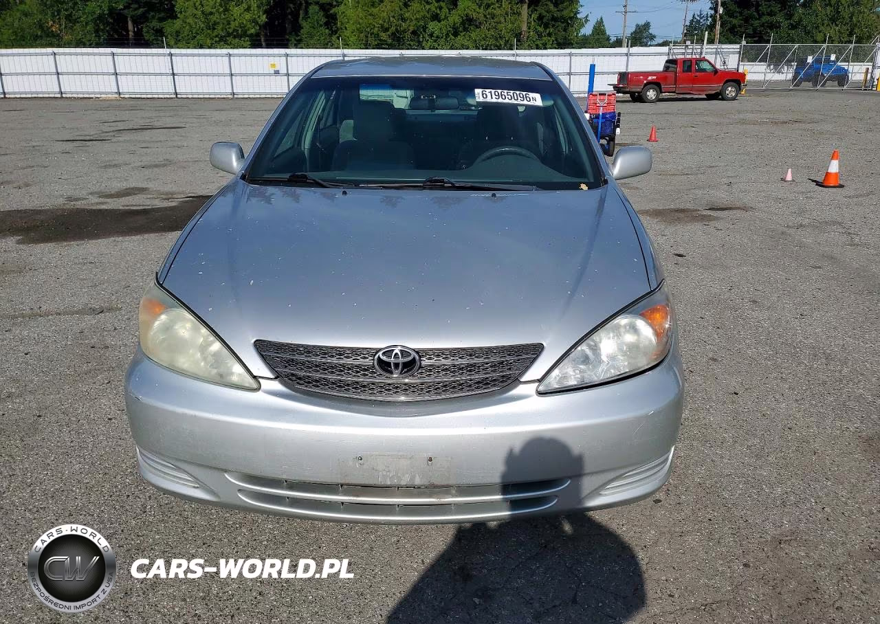2004 Toyota Camry Le VIN:4T1BE32K14U340729 - 5