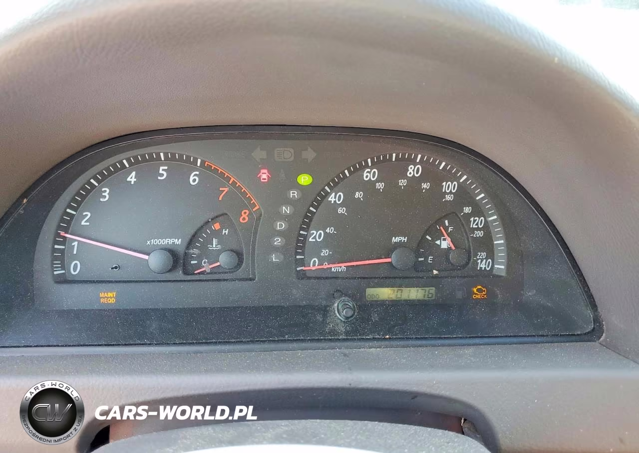2004 Toyota Camry Le VIN:4T1BE32K14U340729 - 9