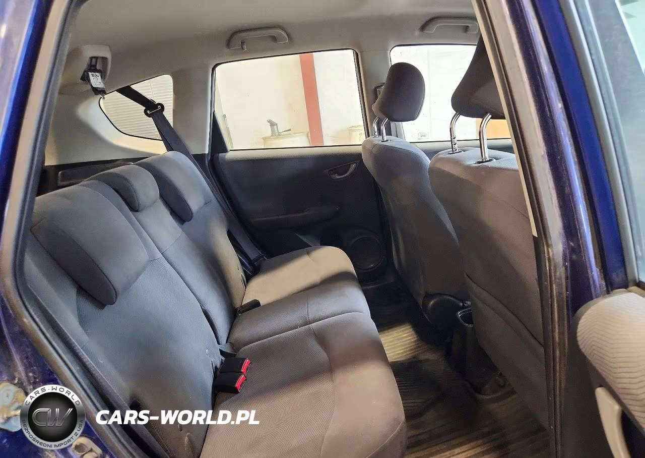 2013 Honda Fit VIN:JHMGE8G38DC066569 - 10