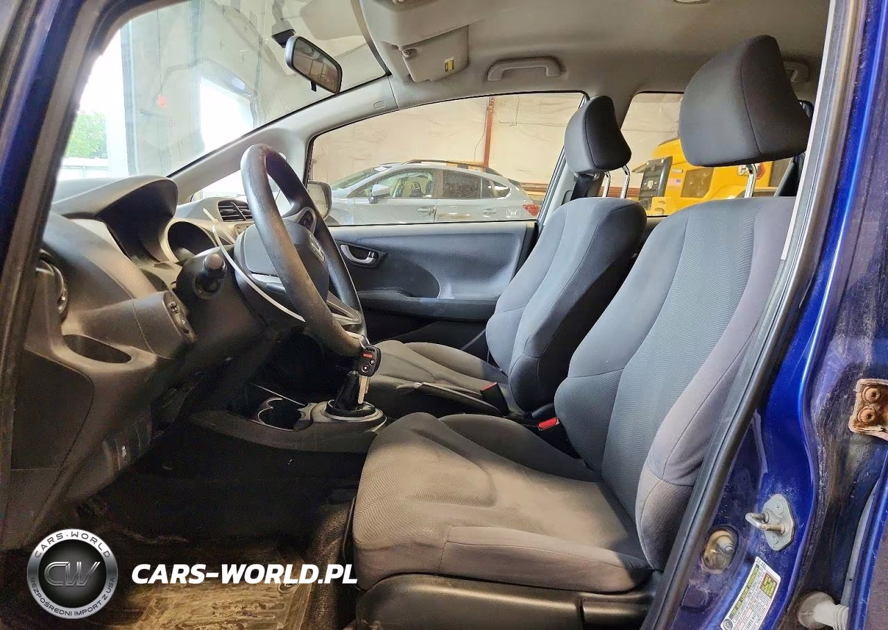2013 Honda Fit VIN:JHMGE8G38DC066569 - 7