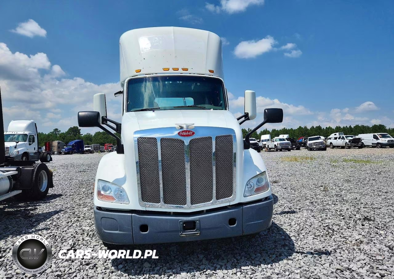 2015 Peterbilt 579 Semi Truck VIN:1XPBA48X3FD299398 - 5