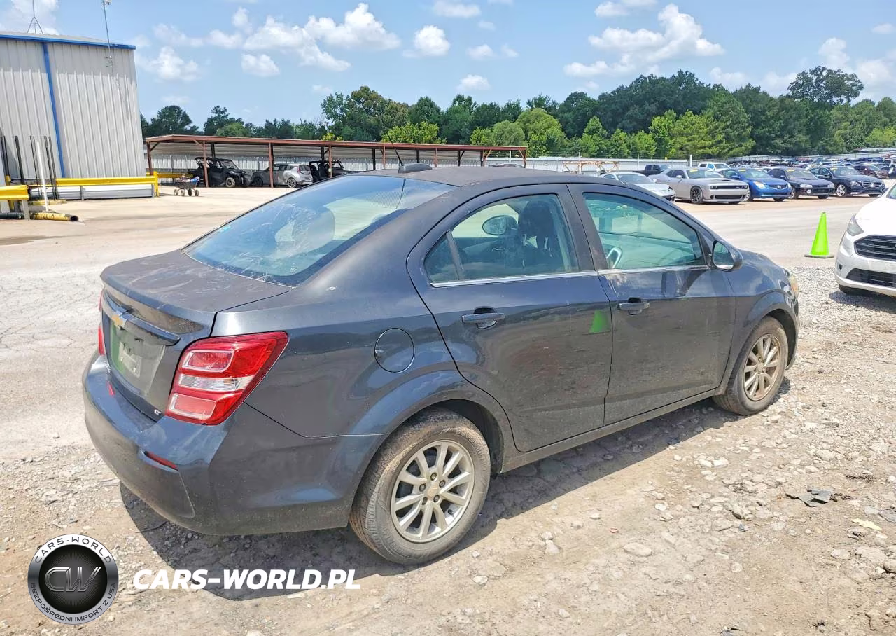 2017 Chevrolet Sonic Lt VIN:1G1JD5SHXH4131345 - 3