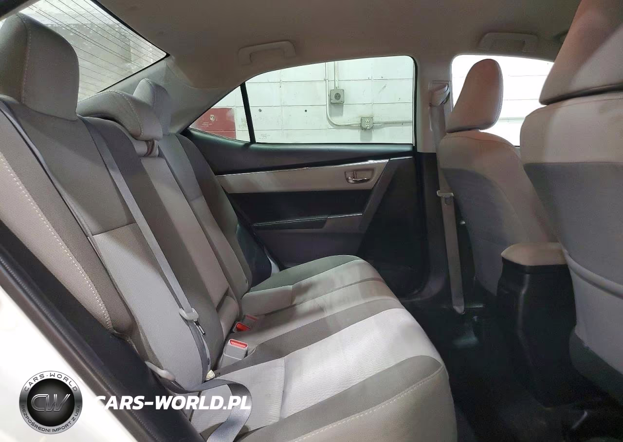 2017 Toyota Corolla Le VIN:2T1BURHE9HC847554 - 10