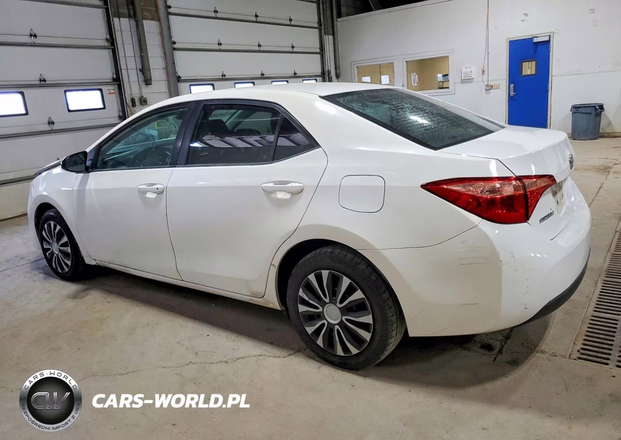 2017 Toyota Corolla Le VIN:2T1BURHE9HC847554 - 2