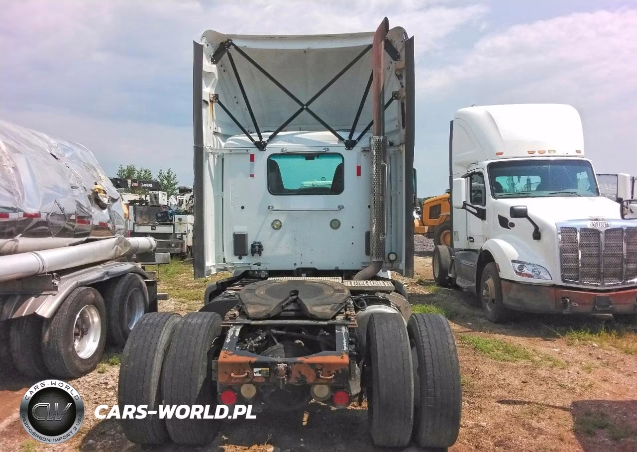 2017 Peterbilt 579 Semi Truck VIN:1XPBA48X0HD428765 - 6