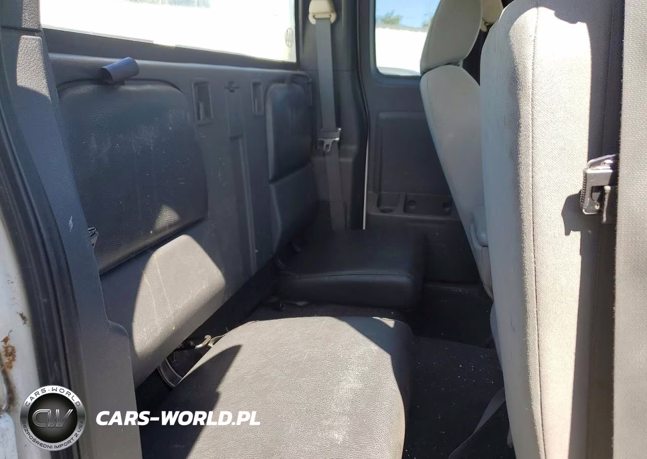 2008 Dodge Dakota Sxt VIN:1D3HE32N18S590358 - 10