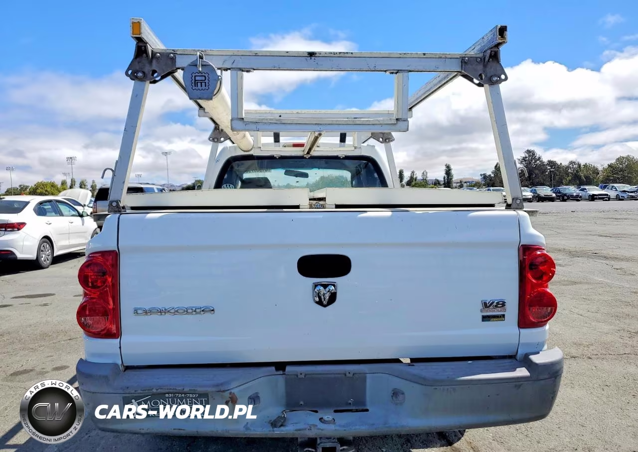 2008 Dodge Dakota Sxt VIN:1D3HE32N18S590358 - 6