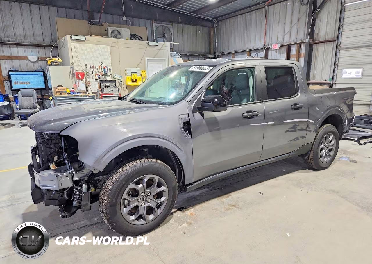 2025 Ford Maverick Xlt VIN:3FTTW8JA2SRA79403 - 1
