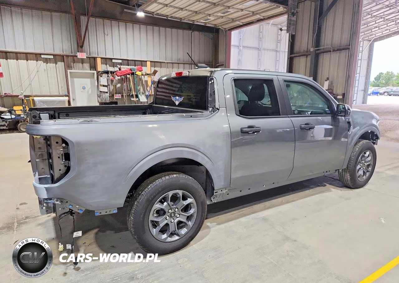 2025 Ford Maverick Xlt VIN:3FTTW8JA2SRA79403 - 3