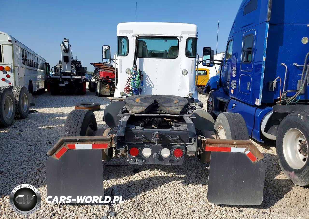 2015 Kenworth T370 Semi Truck VIN:2XKHAJ7X3FM462674 - 6