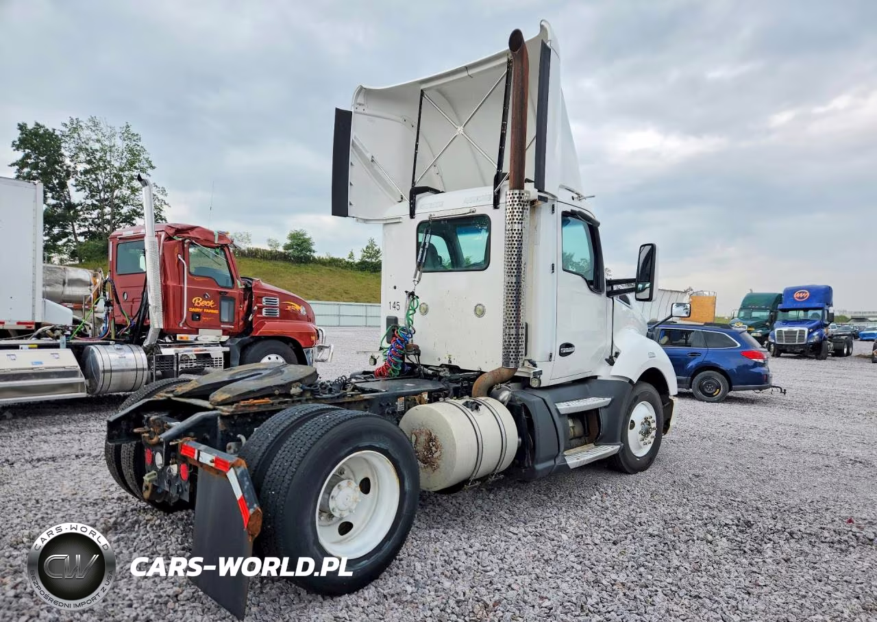 2016 Kenworth T680 Semi Truck VIN:1XKYA48X9GJ496336 - 3