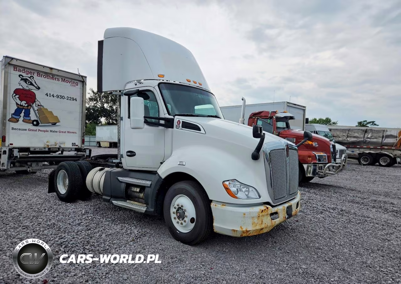 2016 Kenworth T680 Semi Truck VIN:1XKYA48X9GJ496336 - 4