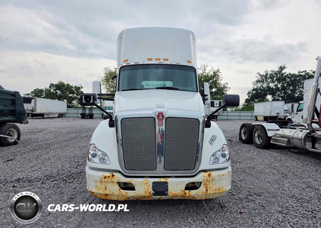 2016 Kenworth T680 Semi Truck VIN:1XKYA48X9GJ496336 - 5