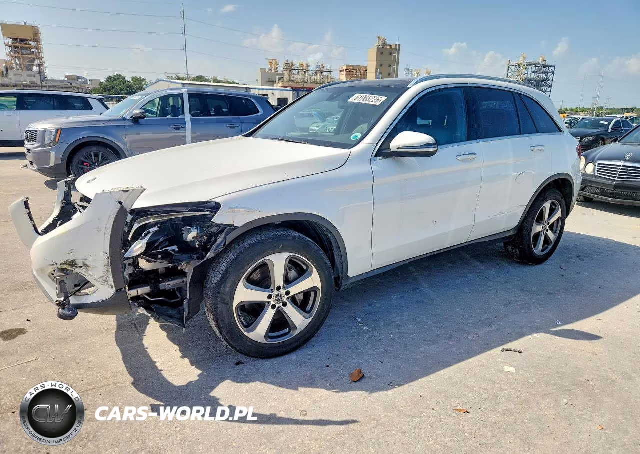 2019 Mercedes-Benz Glc 300 – zdjęcie 1 z 13