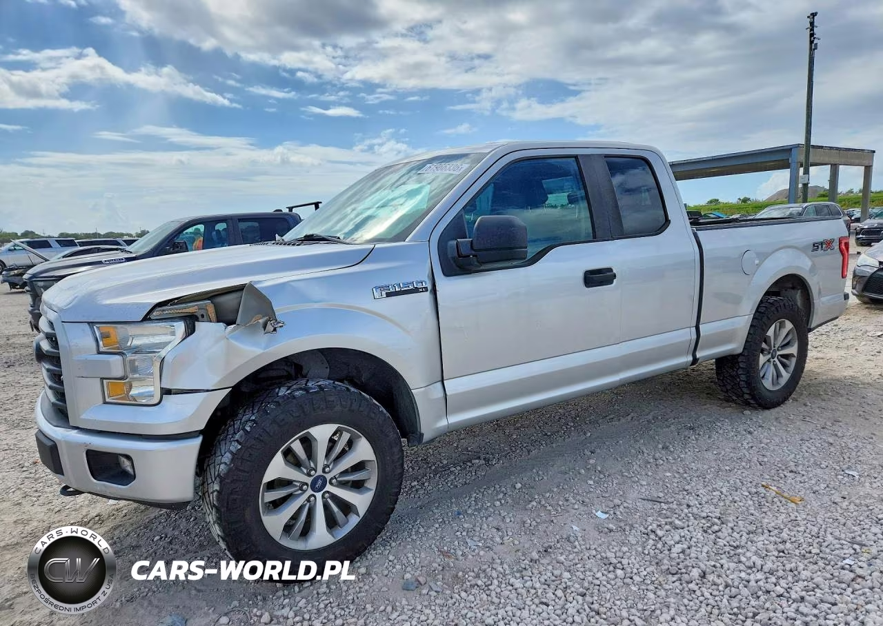2017 Ford F150 Super Cab – zdjęcie 1 z 12