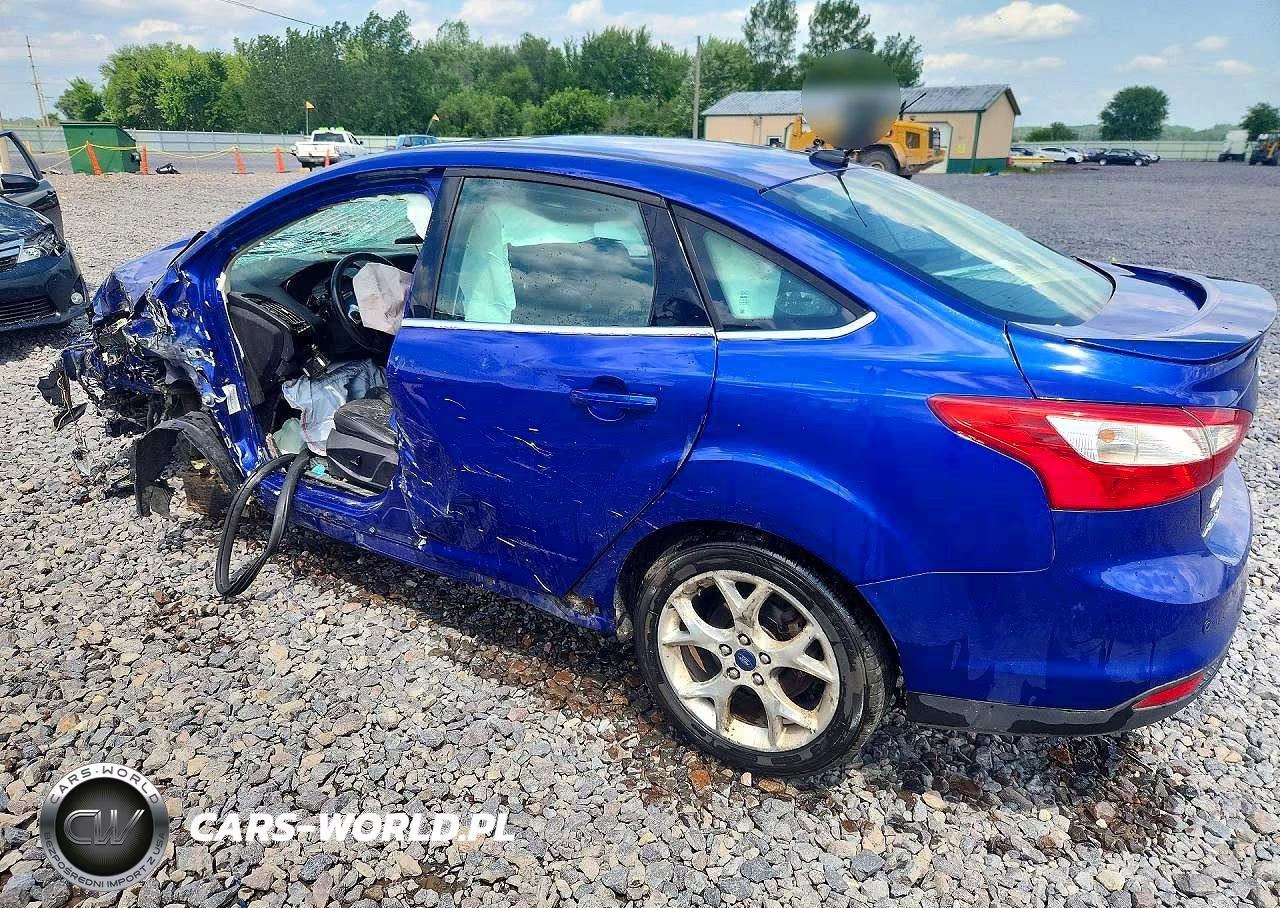 2013 Ford Focus Titanium VIN:1FADP3J25DL301162 - 2