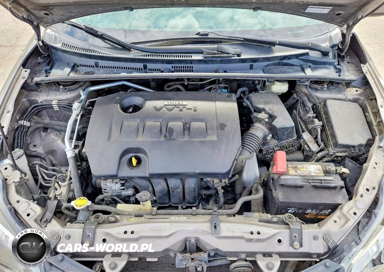 2017 Toyota Corolla Le VIN:5YFBURHE8HP616922 - 11
