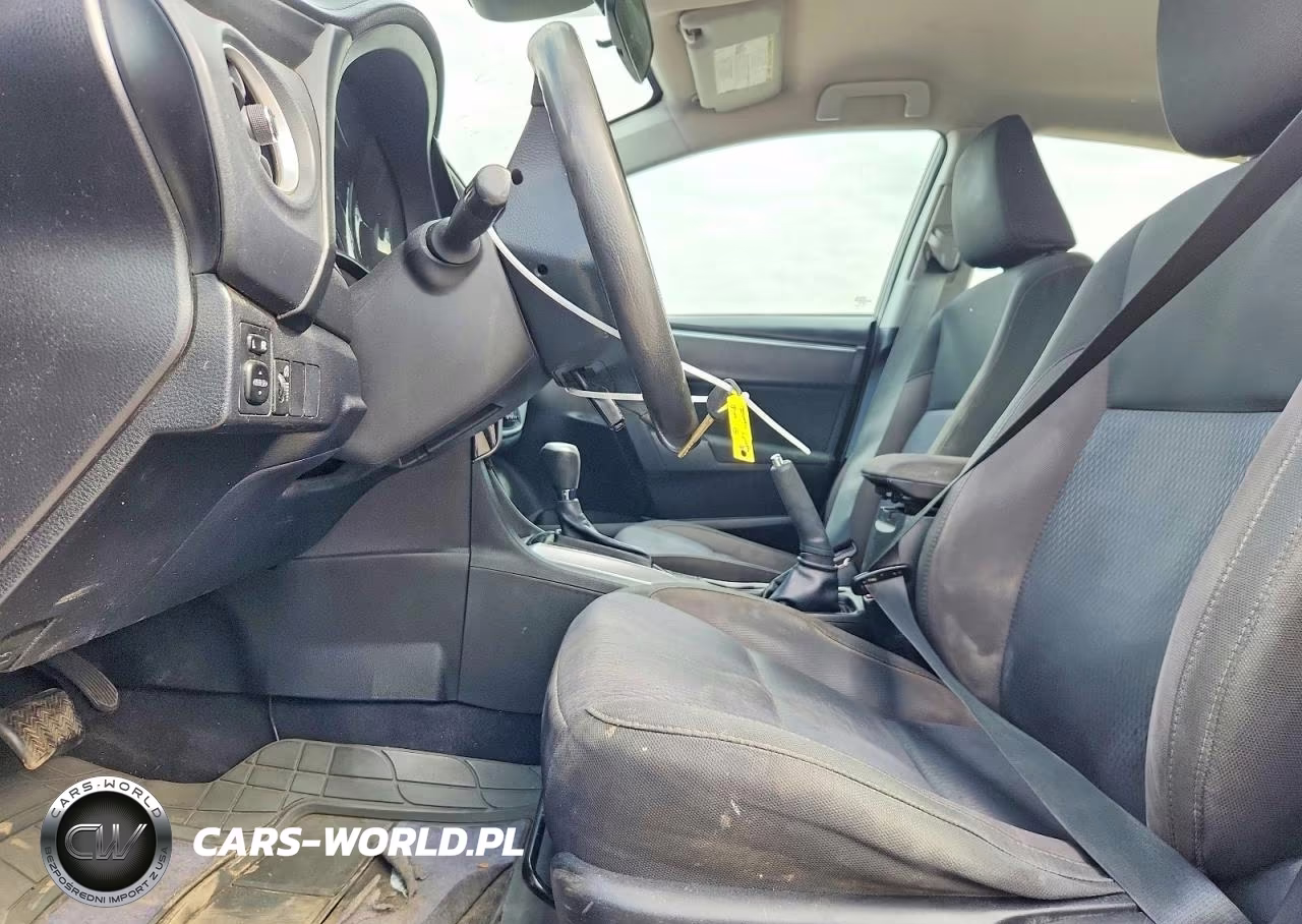 2017 Toyota Corolla Le VIN:5YFBURHE8HP616922 - 7