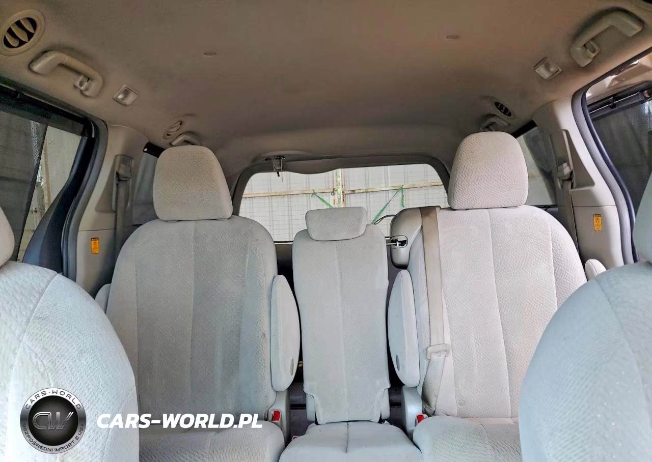 2013 Toyota Sienna Le VIN:5TDKK3DC9DS362789 - 10