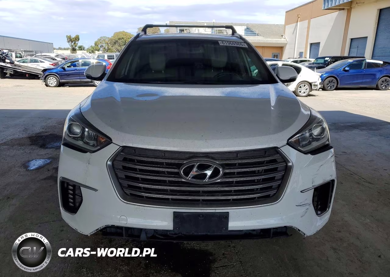 2017 Hyundai Santa Fe Limited VIN:KM8SN4HF9HU174787 - 5